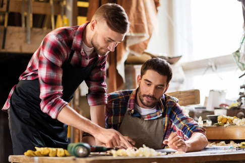 Duales Studium Holztechnik - adpic | Urheber: lev dolgachov