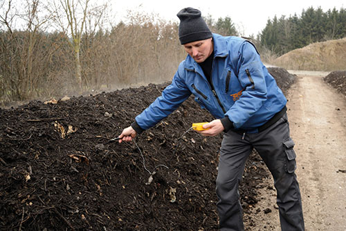 Fachkraft - Kreislauf- und Abfallwirtschaft (m/w/d) Fachkraft - Kreislauf- und Abfallwirtschaft (m/w/d)