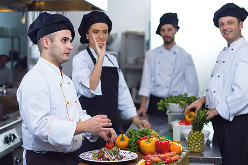 Fachkraft - Küche(m/w/d) Fachkraft - Küche(m/w/d)