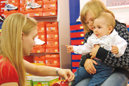 Kaufmann/-frau - Einzelhandel(m/w/d) Kaufmann/-frau - Einzelhandel(m/w/d)